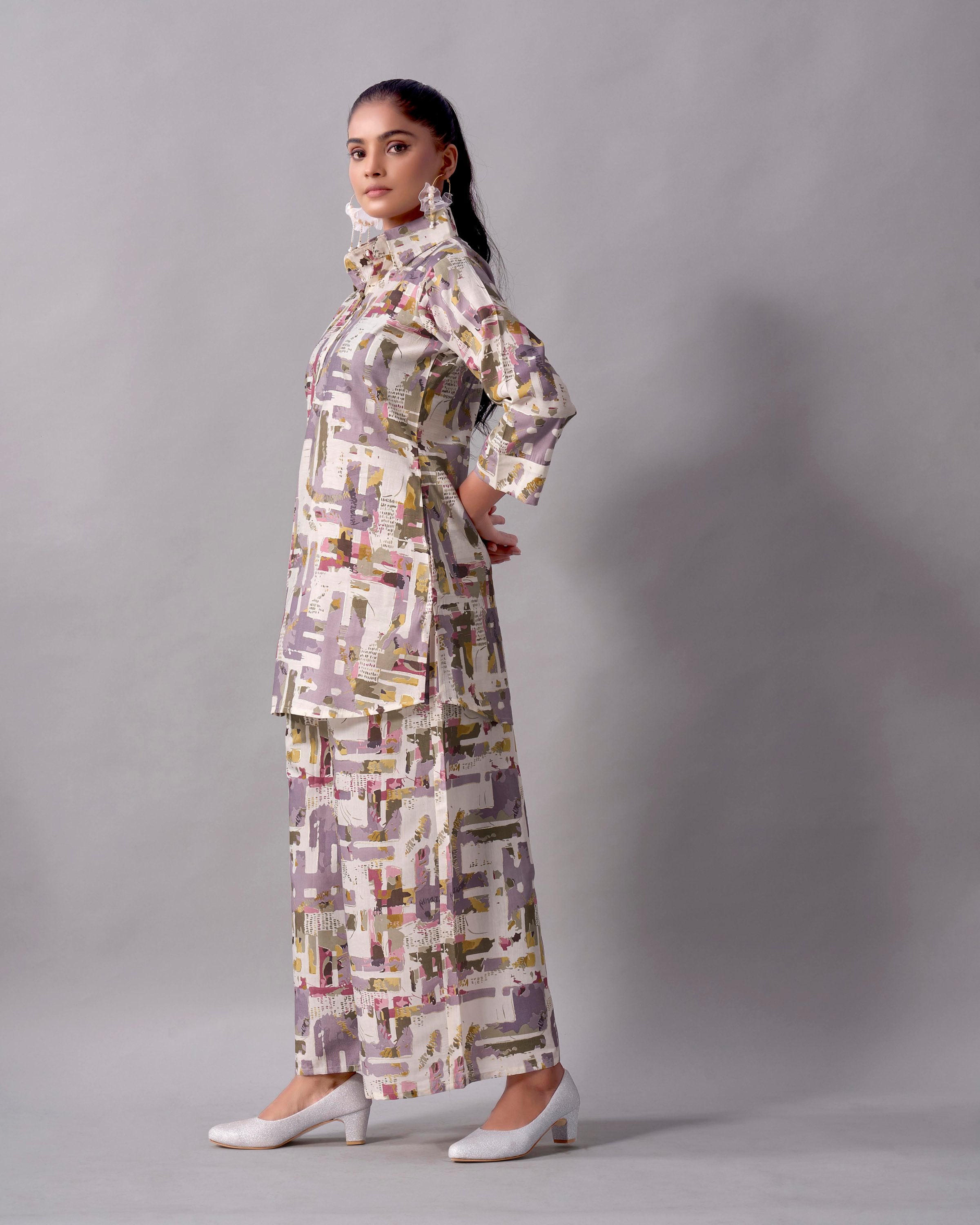 Varushi's Collar neck Abstract Print Co-ord Set